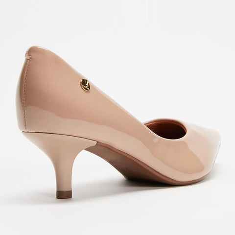 Vizzano 1122-828 Kitten Heel Pointy Toe Pump in Beige Patent