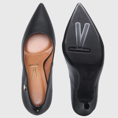Vizzano 1184-1101 Pointy Toe Pump in Black Napa