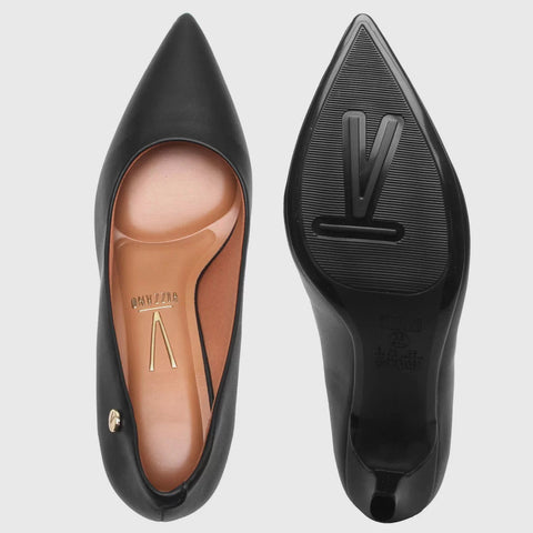 Vizzano 1185-702 Pointy Toe Pump in Black Napa
