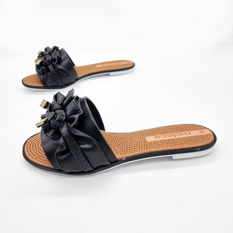 Moleca 5297-446 Ruffled Slip-on Sandal in Black
