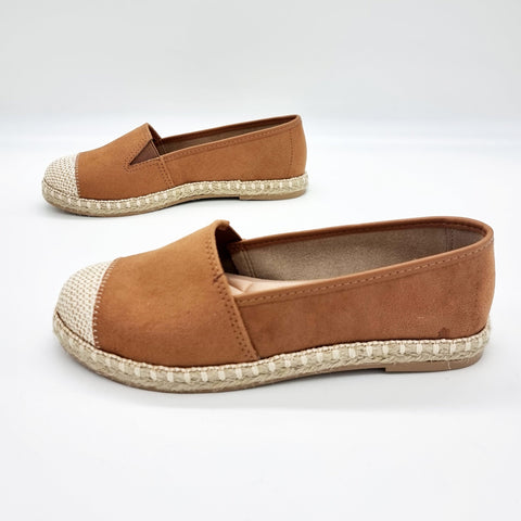Moleca 5801-101 Round Toe Espadrille Flat in Camel