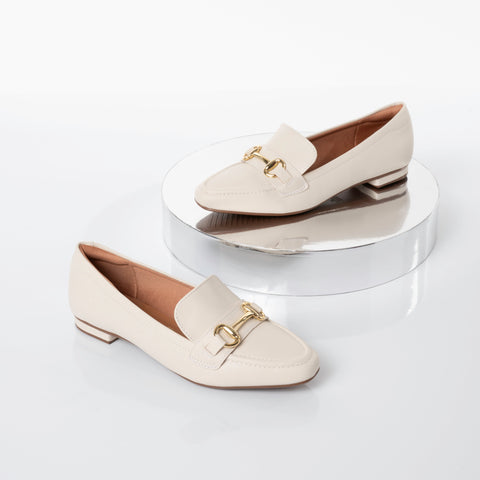 Vizzano 1351-106 Flat Loafer in Off White Napa